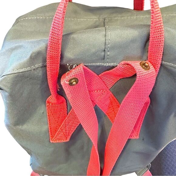 FJÄLLRÄVEN KÅNKEN 15” Laptop Backpack 202 READ DESCRIPTION - Picture 6 of 16